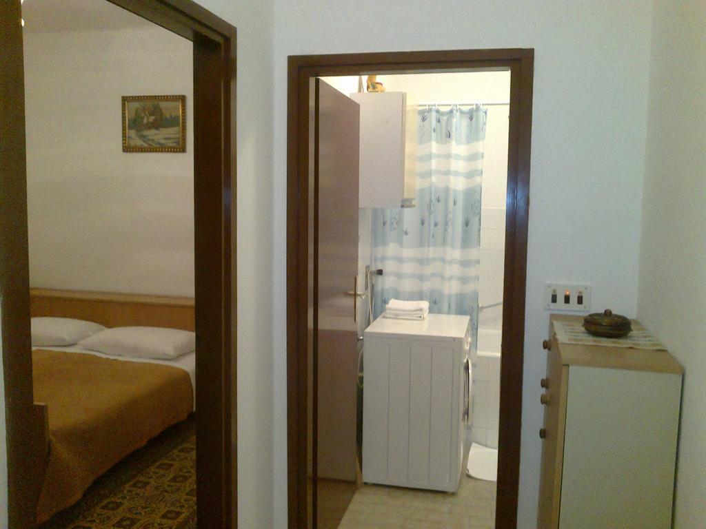 Apartment A1 Dugi Rat Bagian luar foto