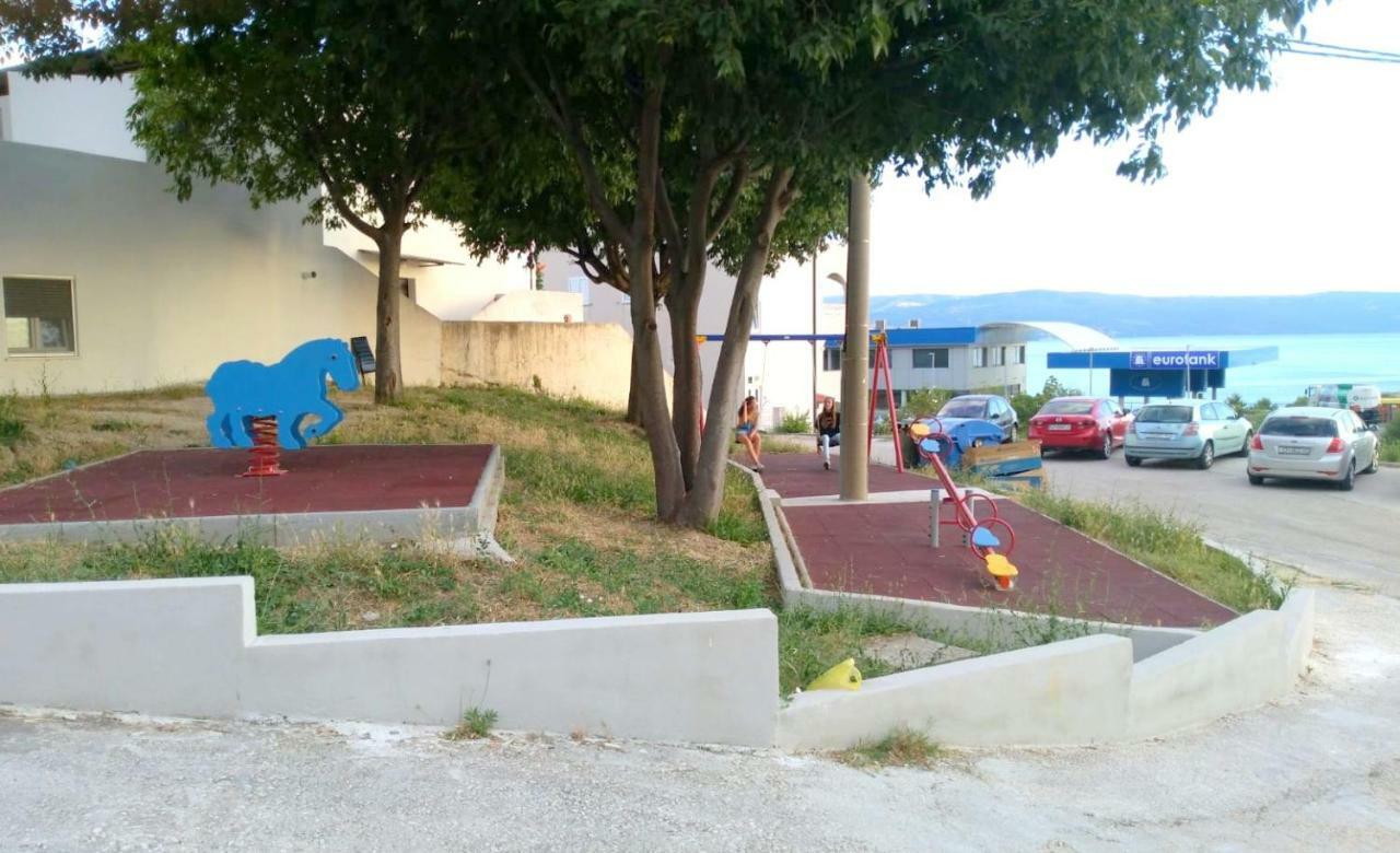 Apartment A1 Dugi Rat Bagian luar foto